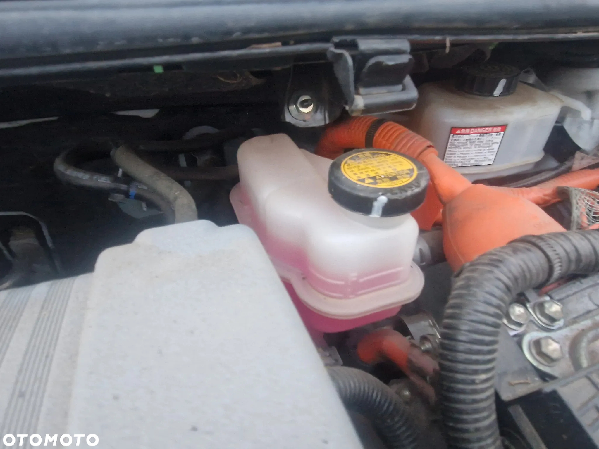 Toyota Yaris Hybrid 100 Active - 27