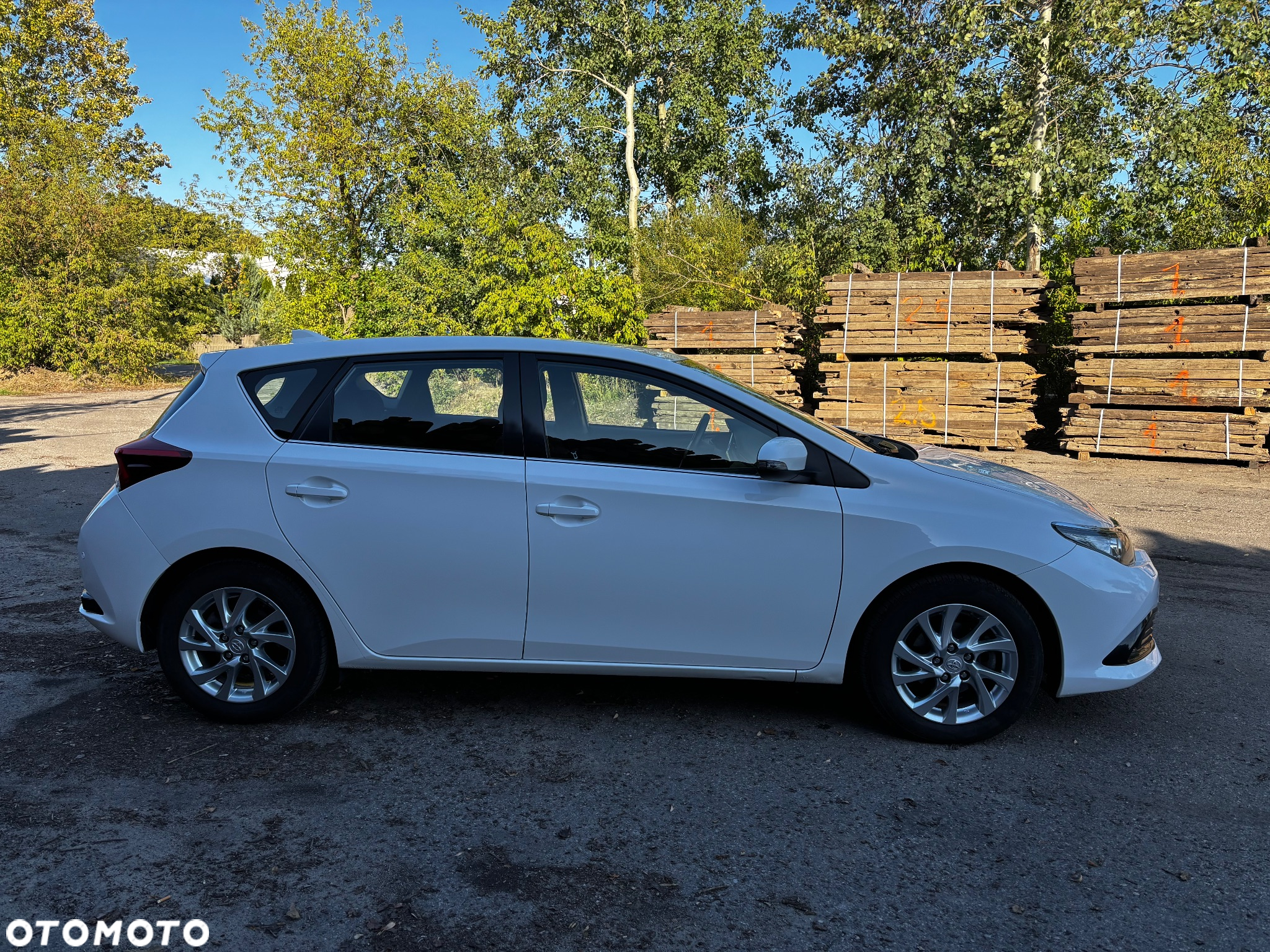 Toyota Auris - 4