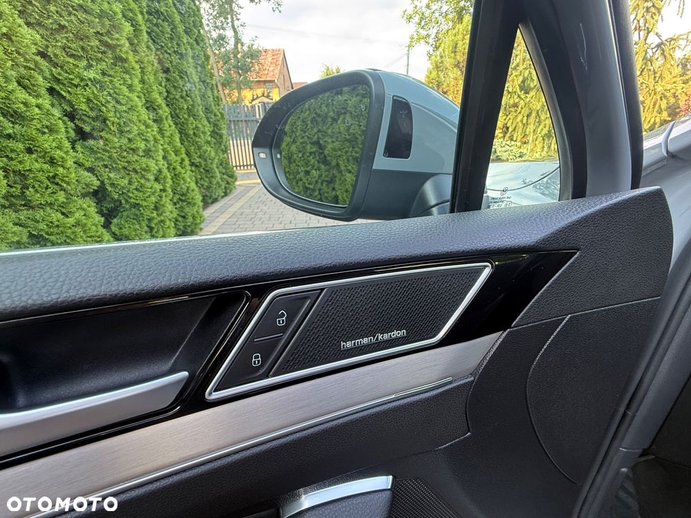 Volkswagen Passat 2.0 TSI Elegance DSG - 6