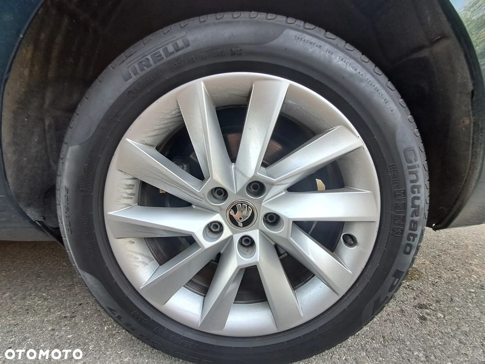 Skoda Superb 1.5 TSI Ambition - 28