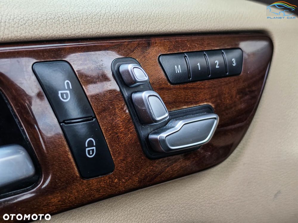 Mercedes-Benz GLS 400 4Matic 9G-TRONIC - 24