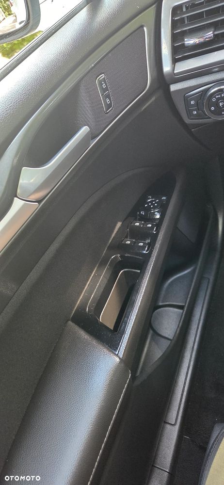 Ford Mondeo 1.5 EcoBoost Edition - 13