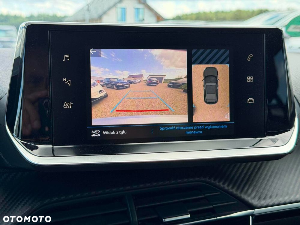 Peugeot 2008 PureTech 130 EAT8 Allure - 14