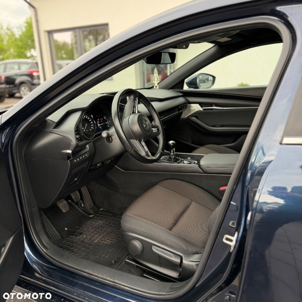 Mazda 3 - 16