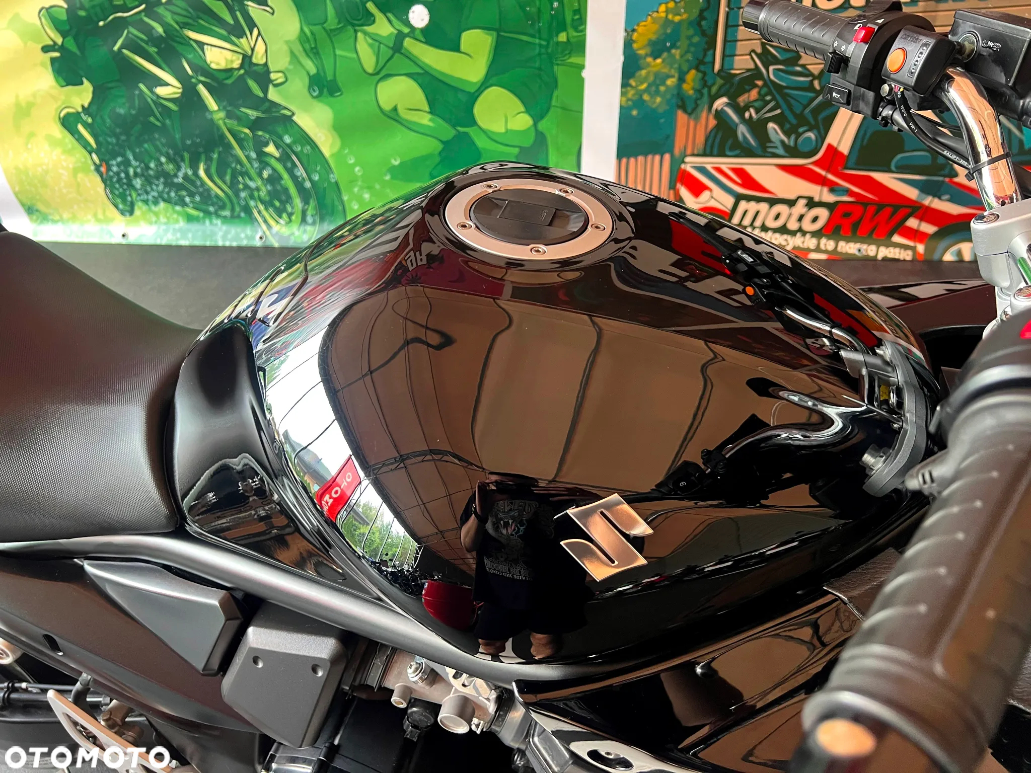 Suzuki Bandit - 10