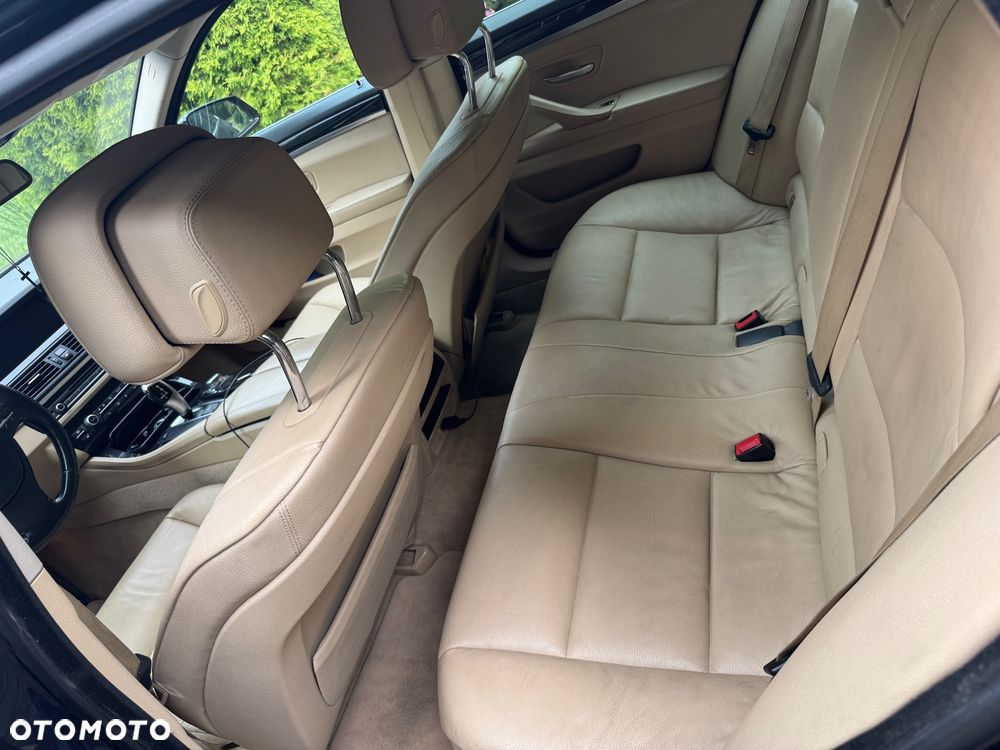 BMW Seria 5 520d - 15