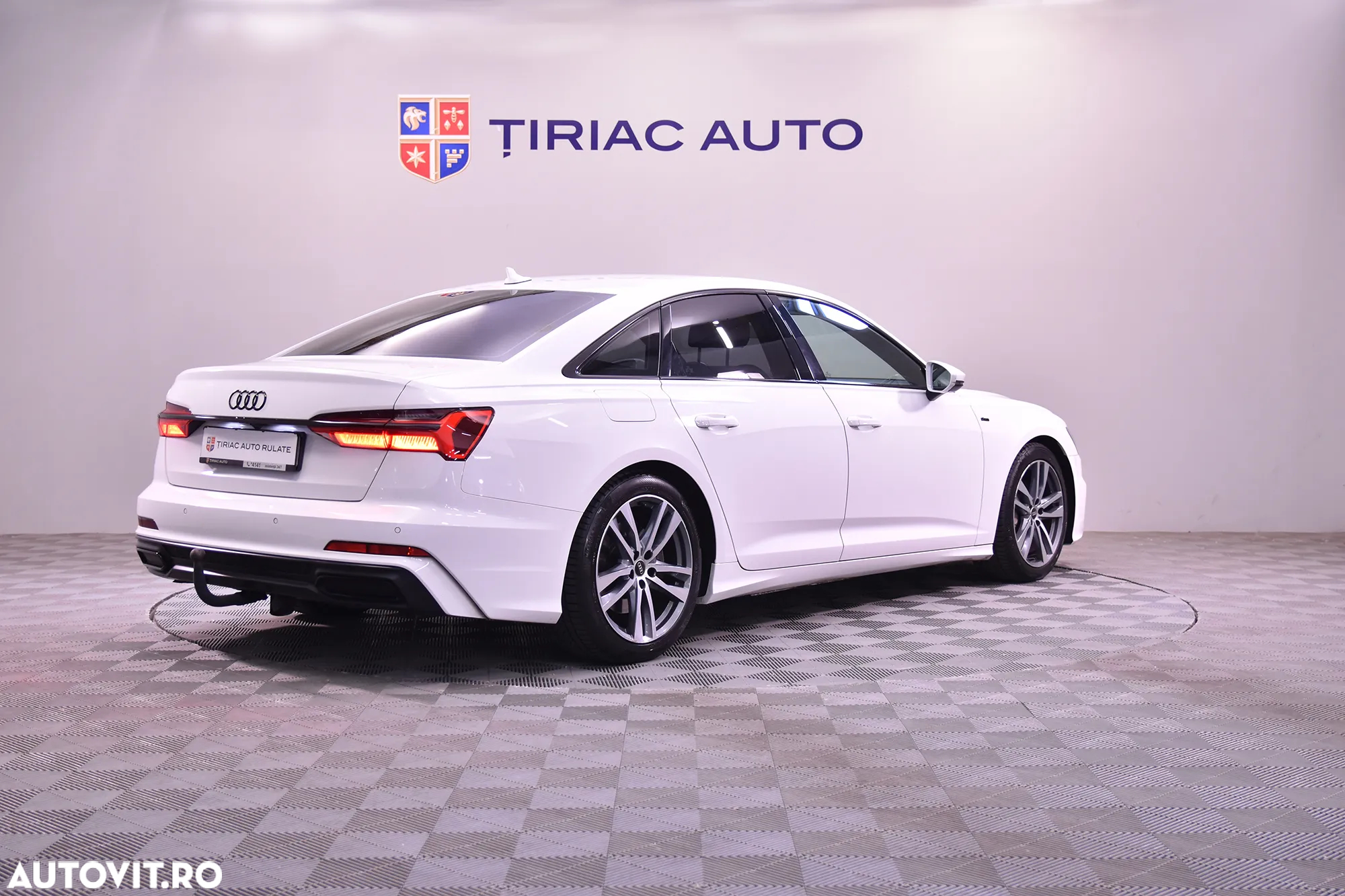 Audi A6 - 5