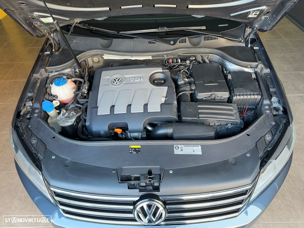VW Passat Variant 1.6 TDI BlueMotion Comfortline - 13