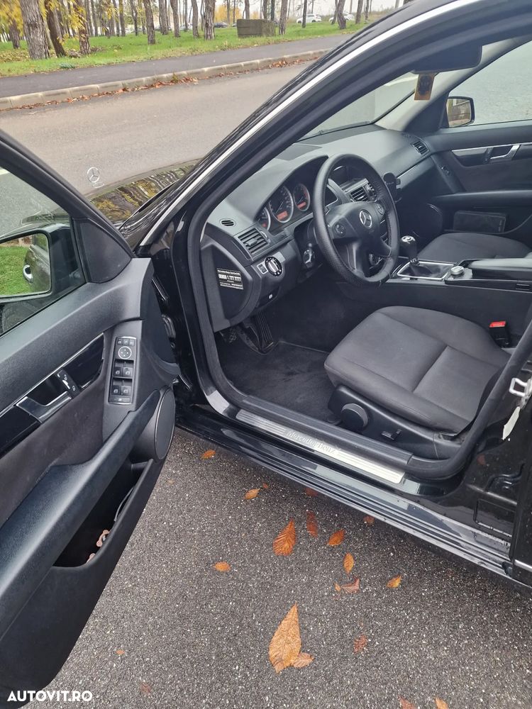 Mercedes-Benz C 200 CDI DPF - 12