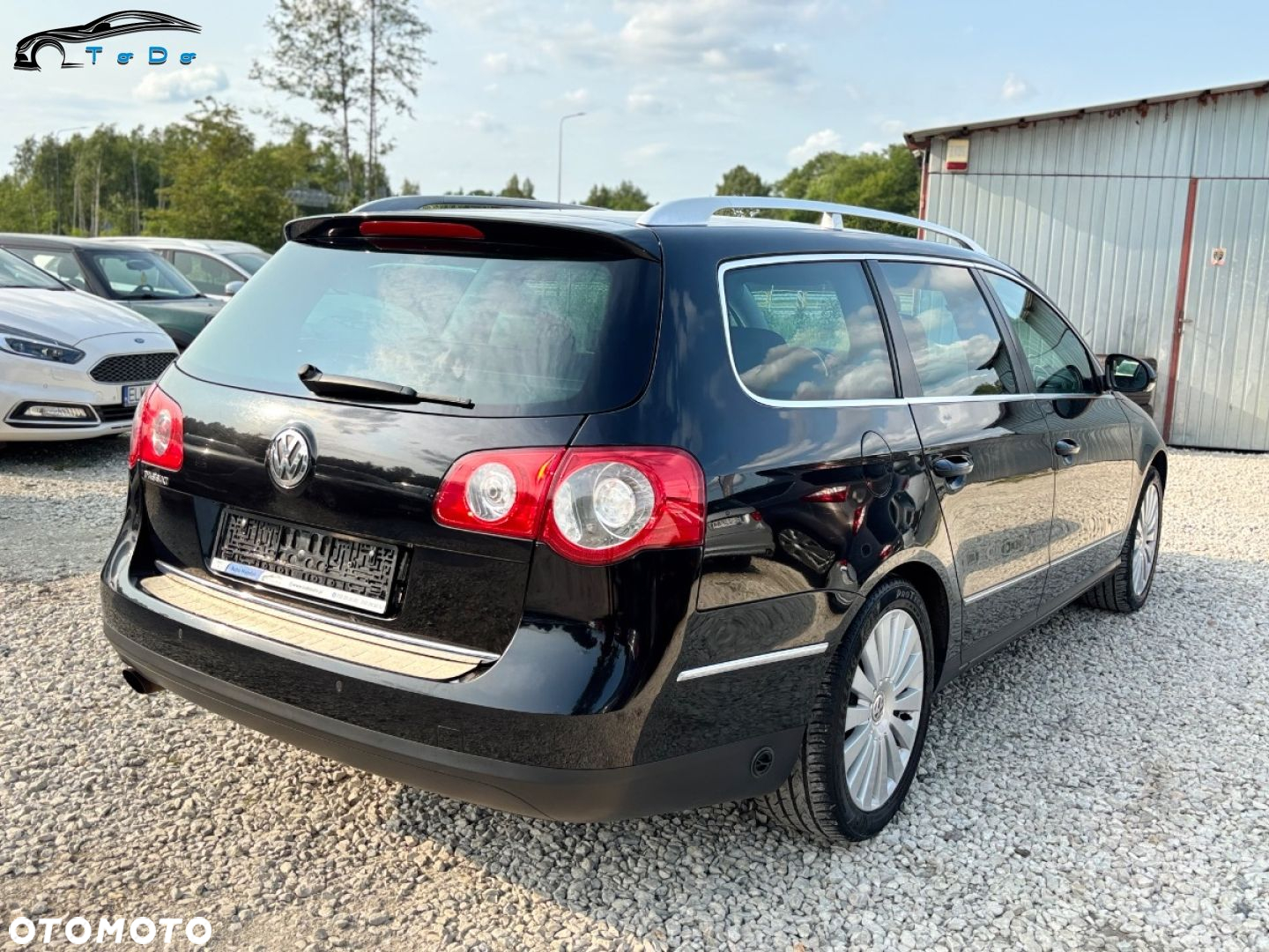 Volkswagen Passat 1.6 Comfortline - 12