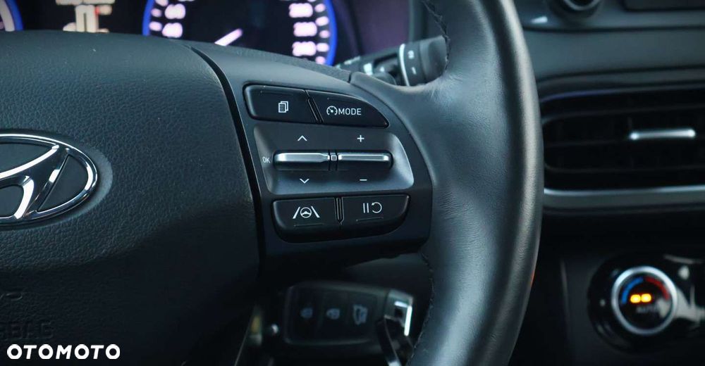 Hyundai Kona - 25