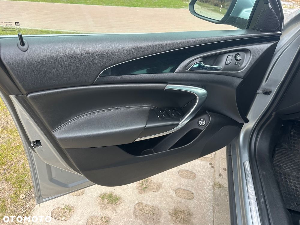 Opel Insignia 2.0 CDTI EcoFLEX S&S - 38