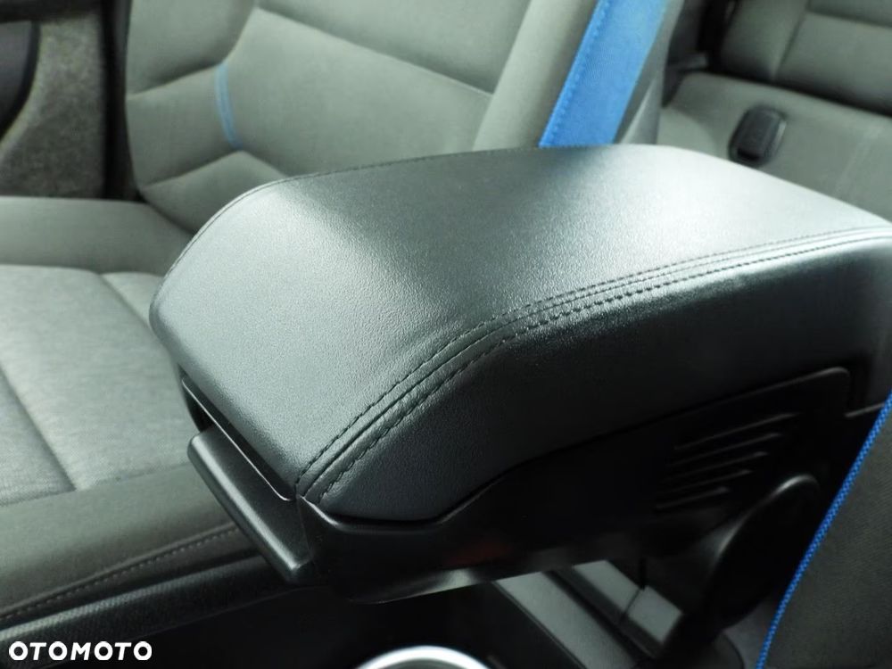 BMW i3 (60 Ah) - 16