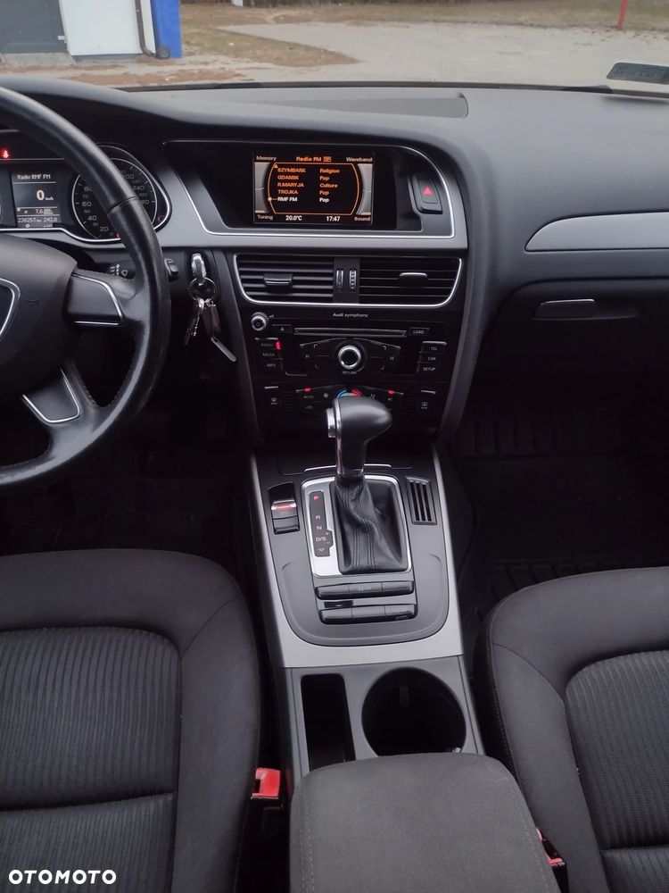 Audi A4 Avant 2.0 TDI DPF multitronic Attraction - 12