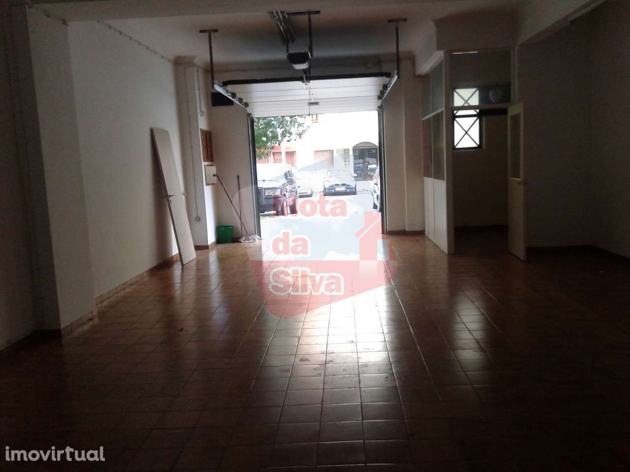 Parqueamento Moto Pragal Almada - Grande imagem: 2/5