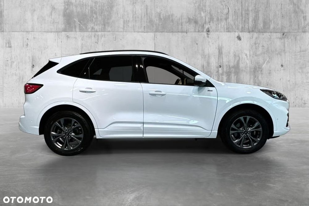 Ford Kuga 2.5P PHEV FWD ST-Line - 4