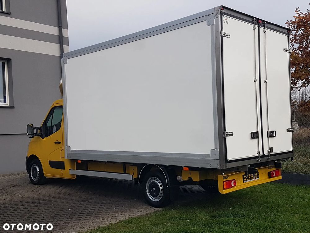 Renault MASTER KONTENER 8EP 4,21x2,23x2,22 KLIMA KRAJOWY MANUAL  6-BIEGÓW - 3