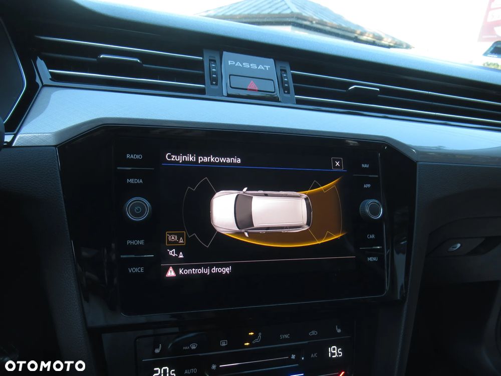 Volkswagen Passat 1.5 TSI EVO Business - 34