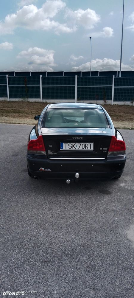 Volvo S60 2.4 D5 - 4