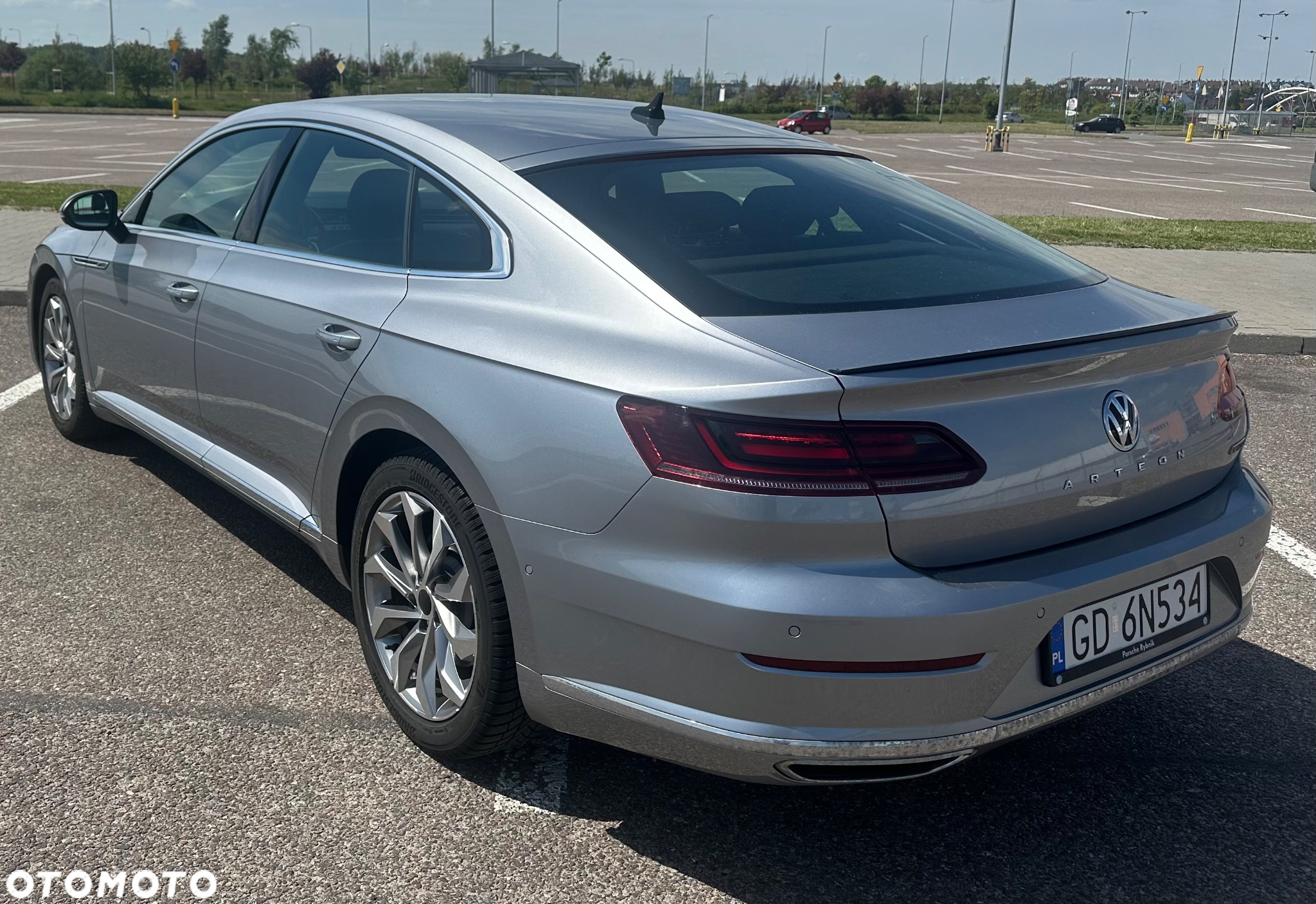 Volkswagen Arteon 2.0 TDI Bi-Turbo SCR 4Mot R-Line DSG - 11