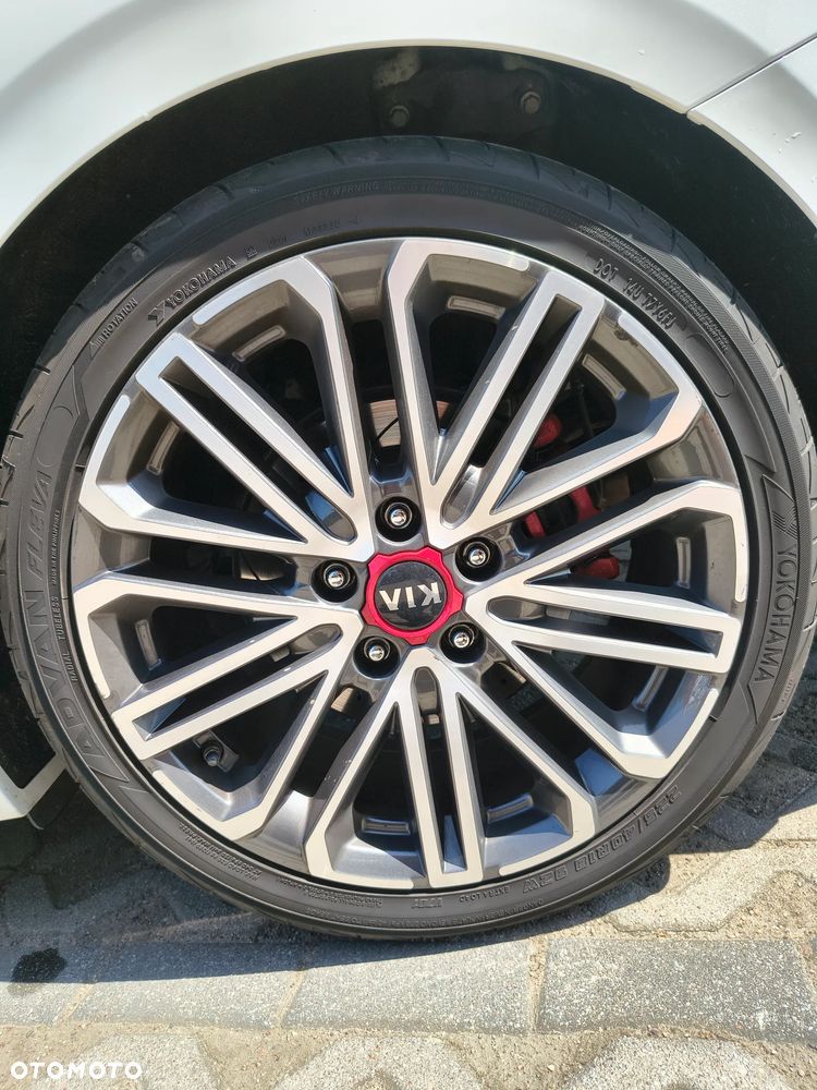 Kia ProCeed - 7