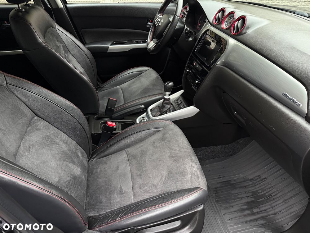 Suzuki Vitara 1.4 Boosterjet Allgrip S - 31