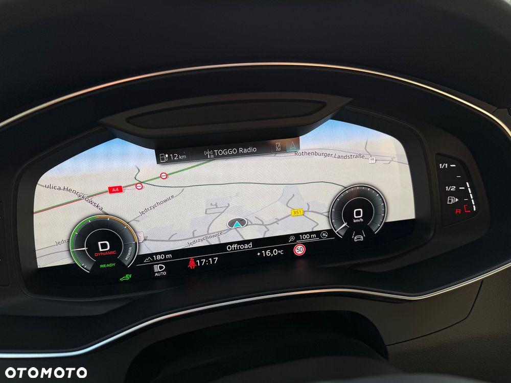 Audi A6 Avant 55 TFSI e quattro S tronic S line - 35
