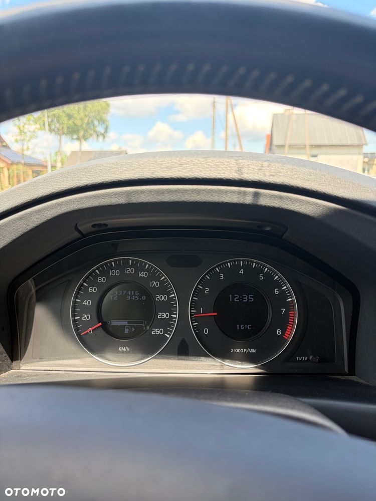 Volvo V70 2.0 Momentum - 10