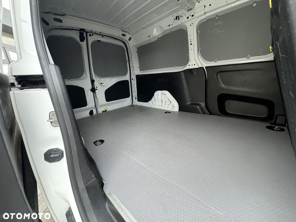 Toyota Proace City L2 MAXI LONG - 11