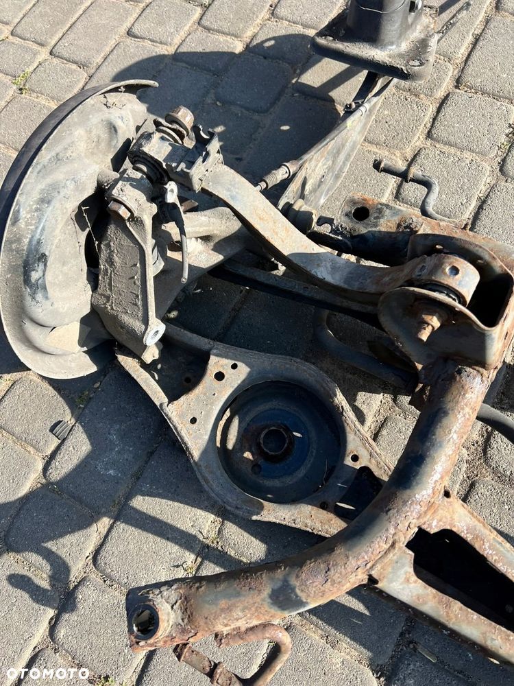 Audi TT TTS Mk2 2008 1K0 505 315 BH Rama pomocnicza tylna BELKA TYŁ - 12