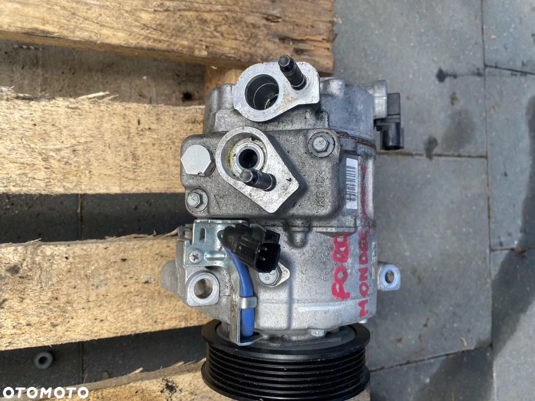 KOMPRESOR SPRĘŻARKA KLIMATYZACJI FORD MONDEO MK5 2.0 TDCI GK21-19B629AE - 4