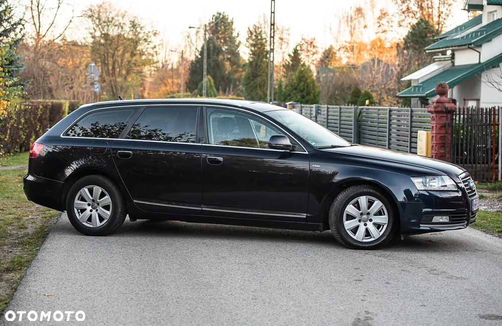 Audi A6 Avant - 14