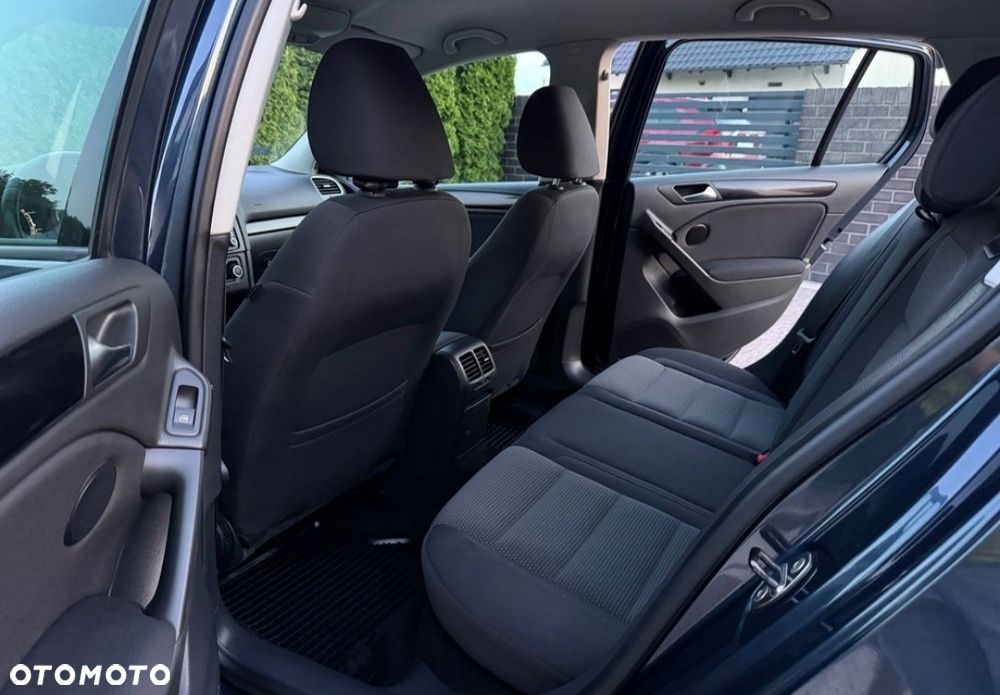 Volkswagen Golf 1.2 TSI BlueMot CityLine - 11