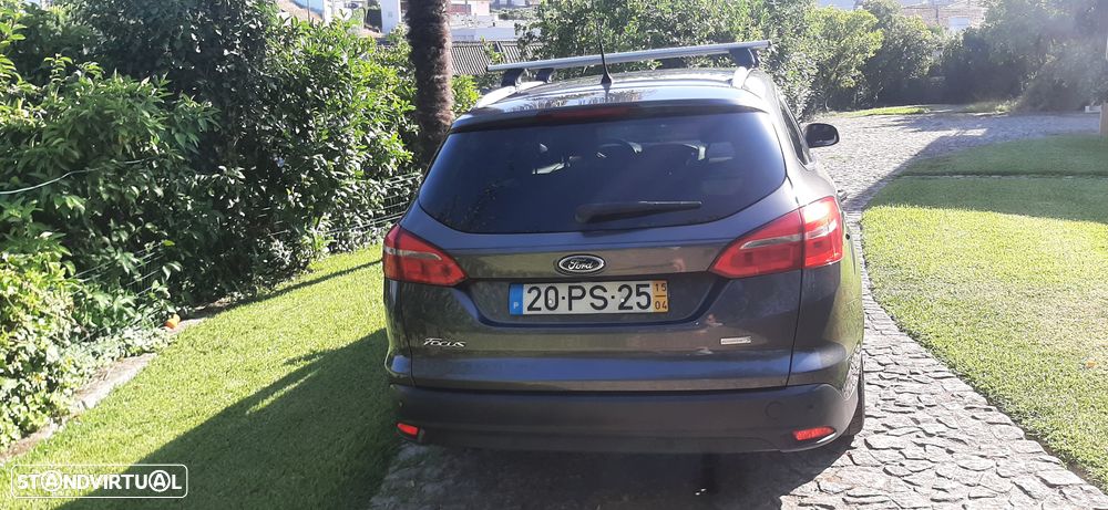 Ford Focus SW 1.0 SCTi Titanium - 12