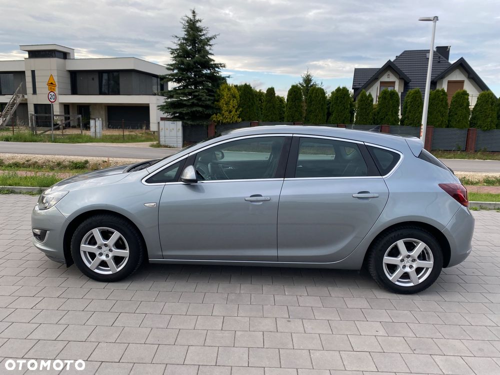 Opel Astra 1.4 Turbo Edition Sport - 15