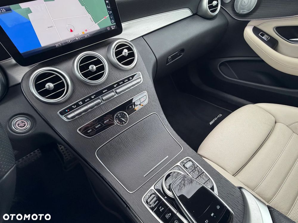 Mercedes-Benz Klasa C 200 4MATIC 9G-TRONIC - 17