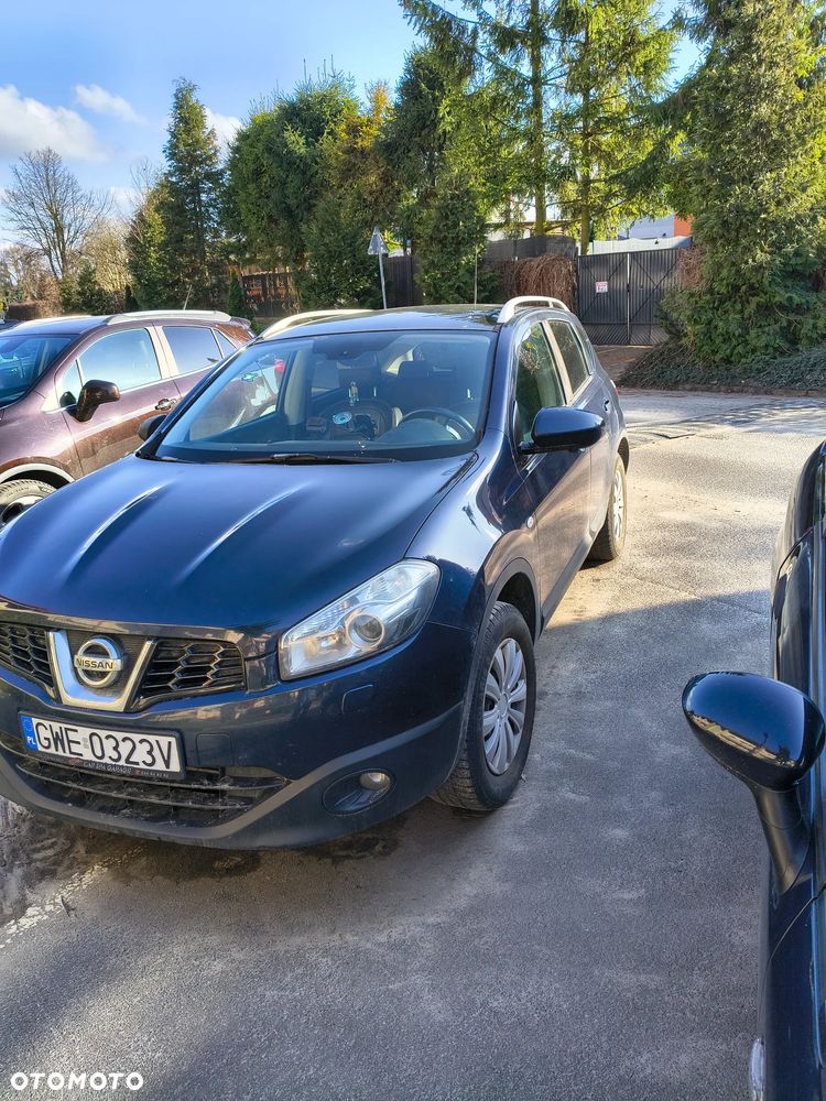 Nissan Qashqai 2.0 4x4 Tekna - 2