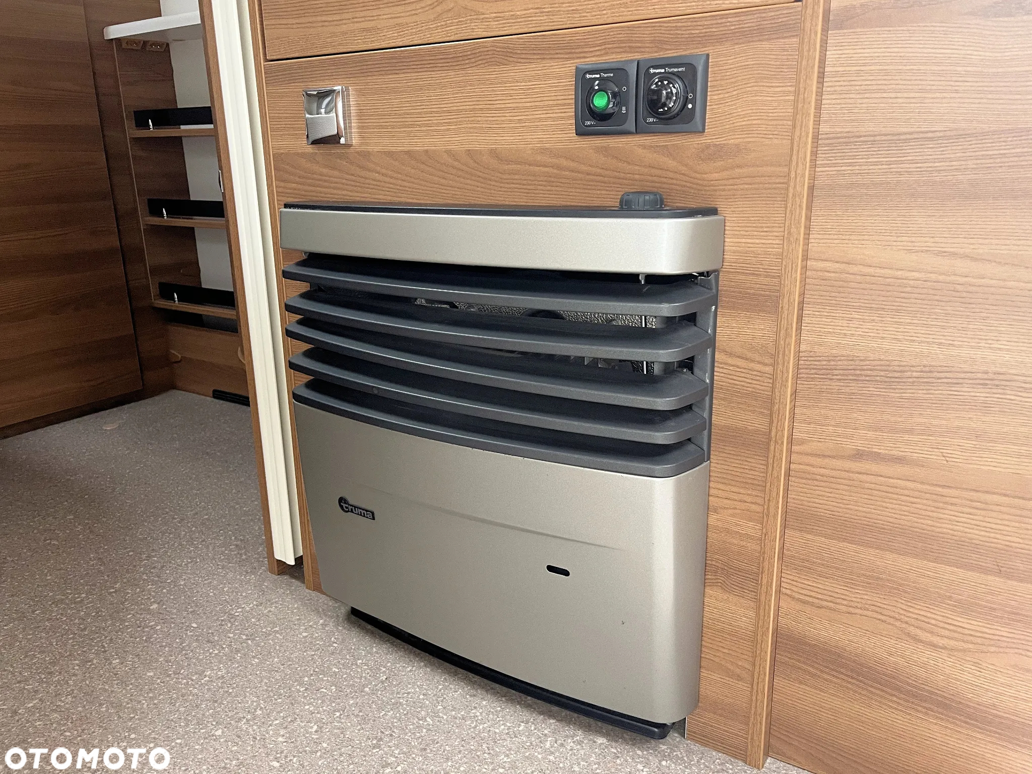 Dethleffs Nomad 470FR - 16