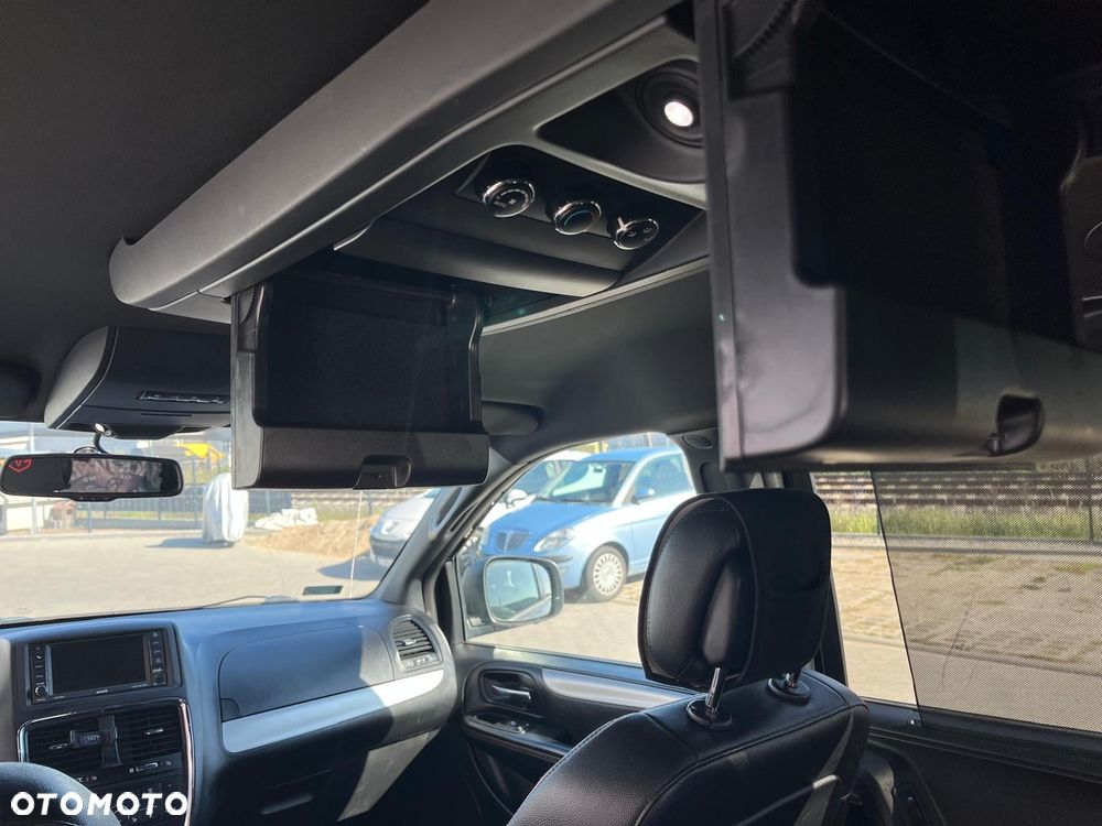 Dodge Grand Caravan 3.6 R/T - 23