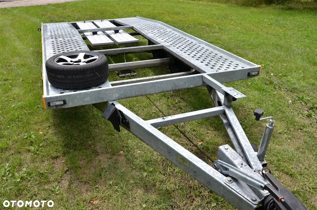 Boro TRAILERS - 10