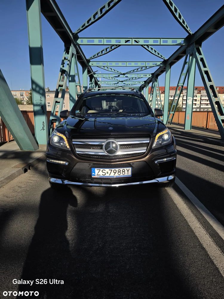 Mercedes-Benz GL 350 BlueTEC 4-Matic - 16
