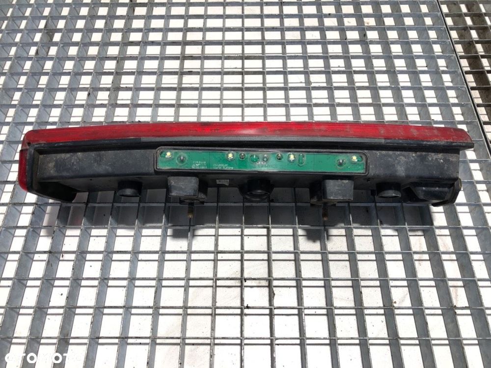 LAMPA LEWY TYŁ  VOLVO FH II 2012 - 2022 500 368 kW [500 KM] 10x4/6 2017 84195505 - 2