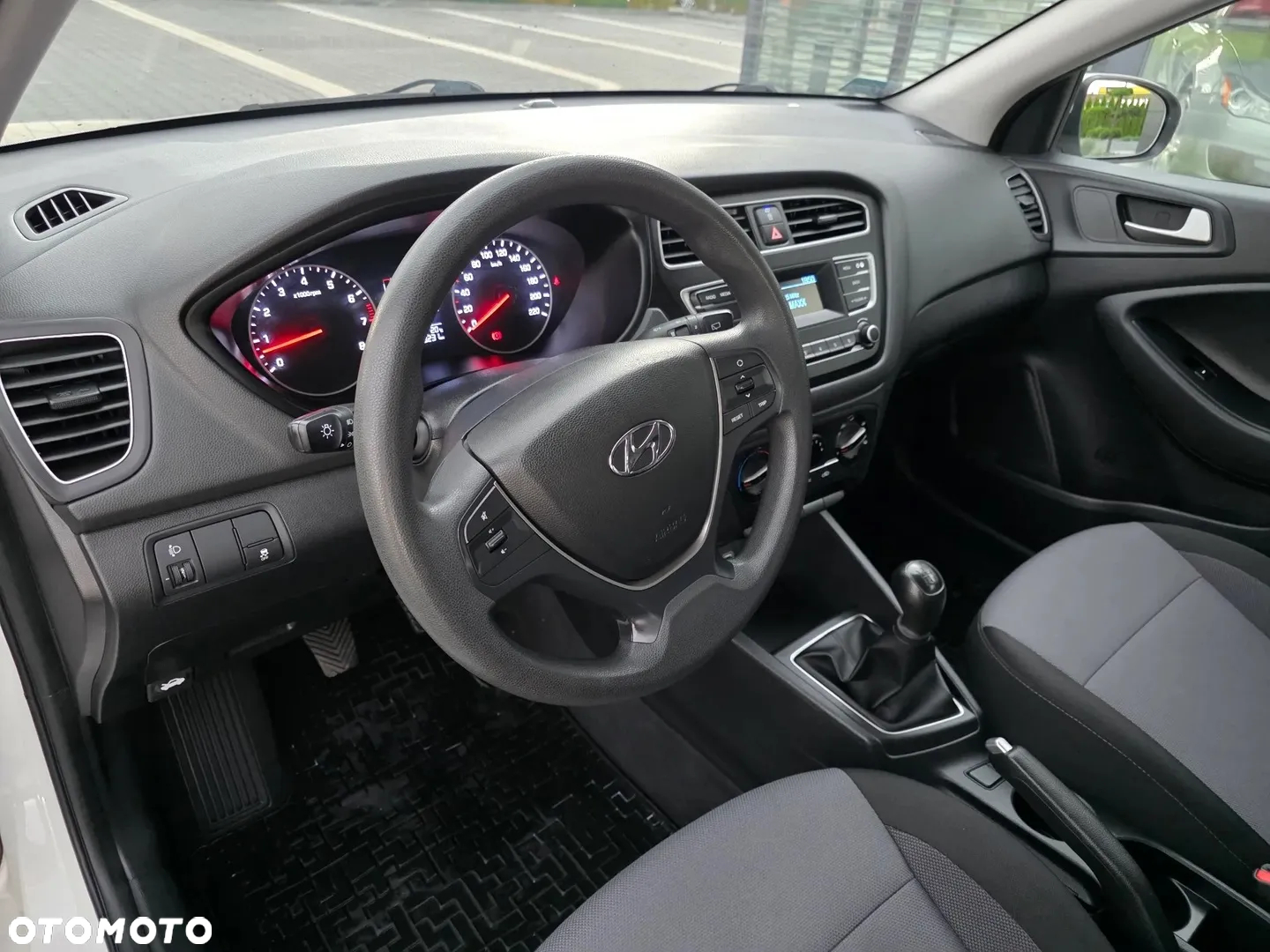 Hyundai i20 1.2 Comfort - 16