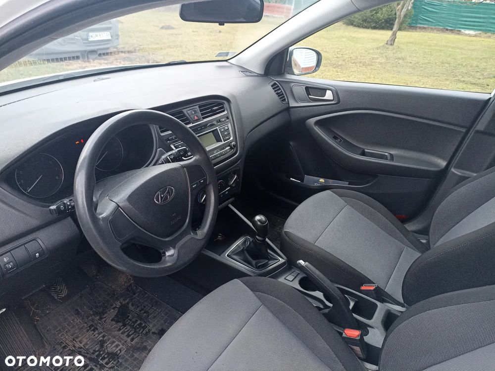 Hyundai i20 1.2 Comfort - 9