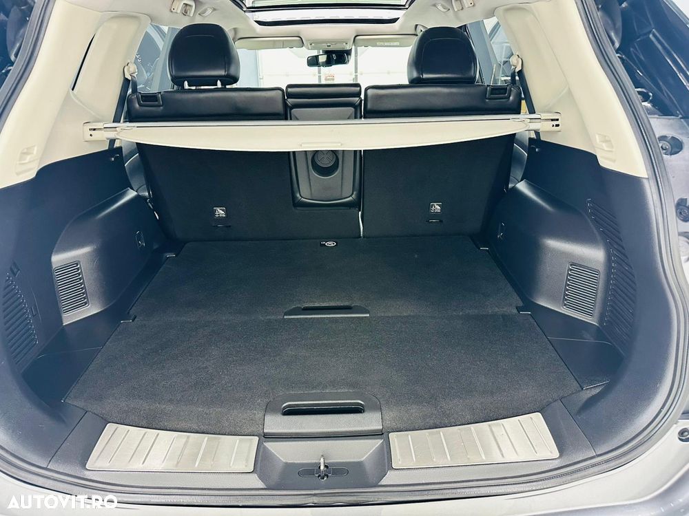 Nissan X-Trail 1.7 dCi ALL-MODE 4x4i Xtronic Tekna - 21