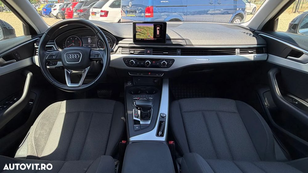 Audi A4 Avant 2.0 35 TDI S tronic MHEV S Line - 12