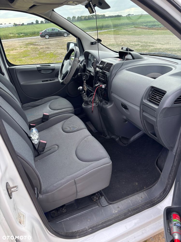 Peugeot Expert - 8