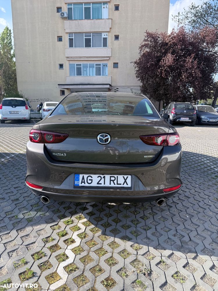 Mazda 3 - 4