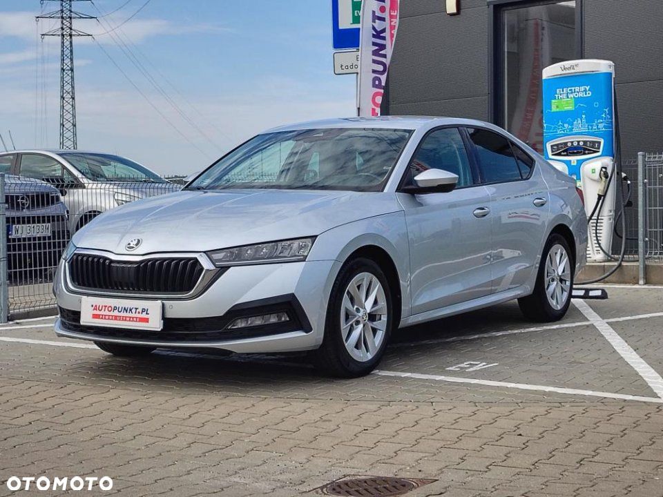 Skoda Octavia - 3