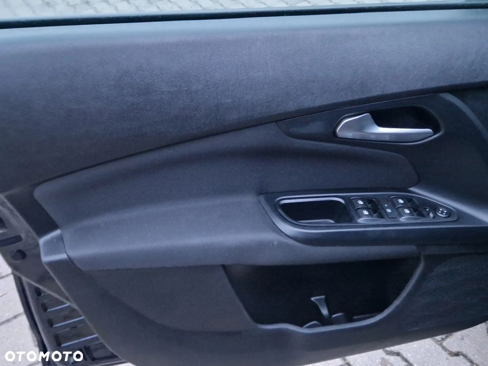 Fiat Tipo 1.4 16V Easy - 13